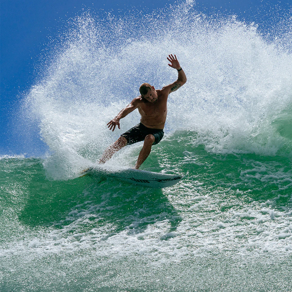 FCS II Medium Mick Fanning Glass Fibre Fusion Thruster Surfboard Fins  Smoke White - Image 7