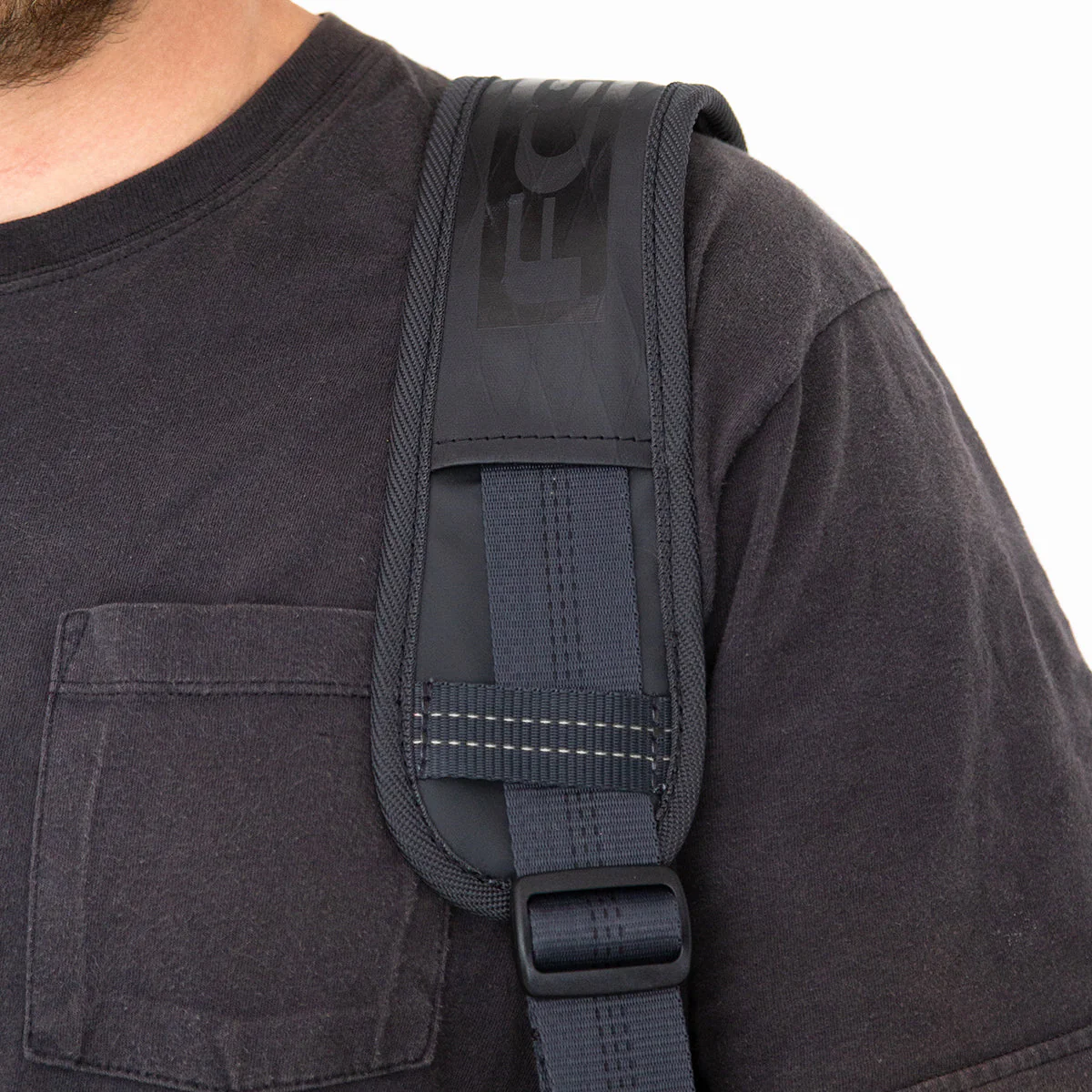 FCS Travel 3 All Purpose Cover Bag - Image 4