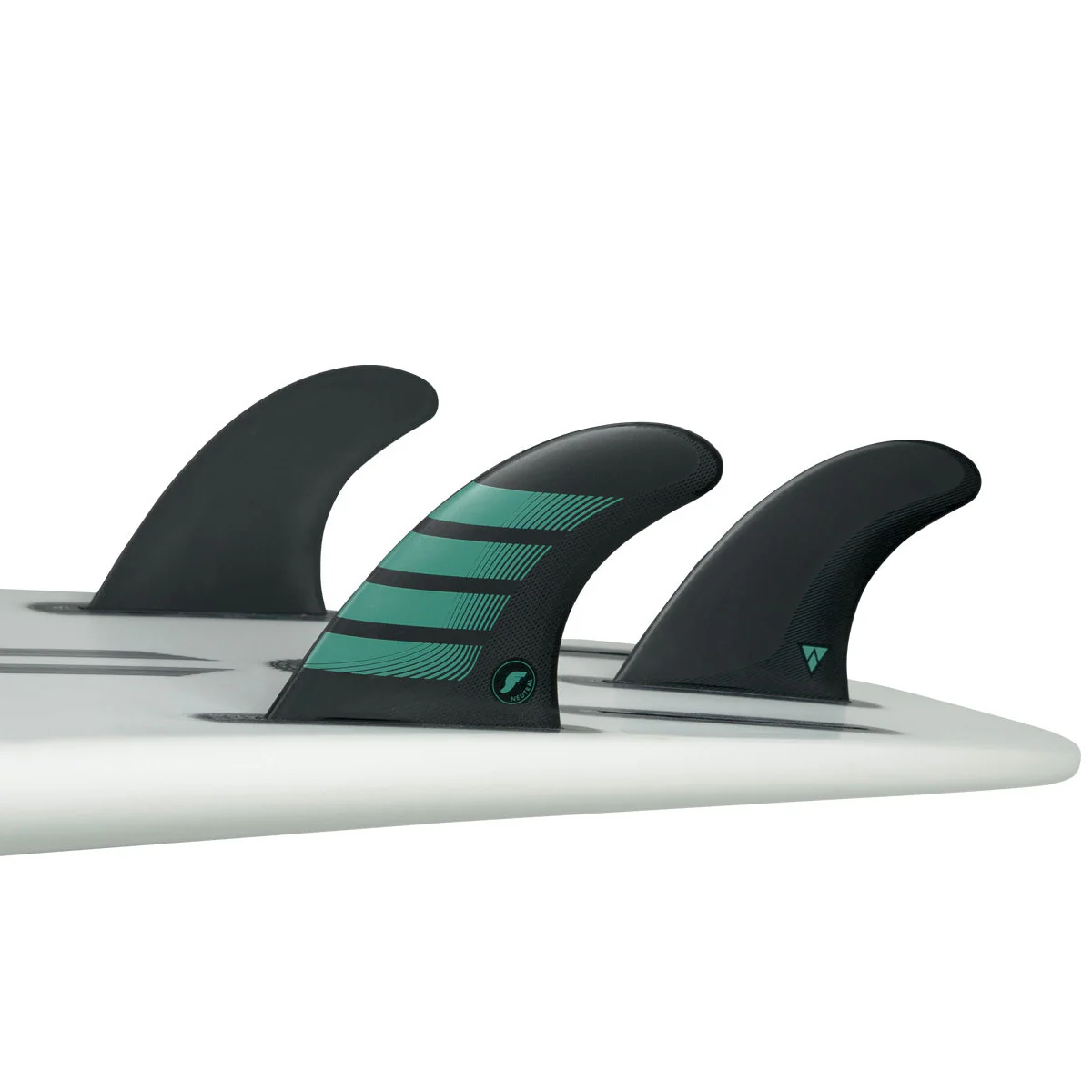 Futures Medium F6 Alpha Carbon Five Surfboard Fin - Black Blue - Image 3
