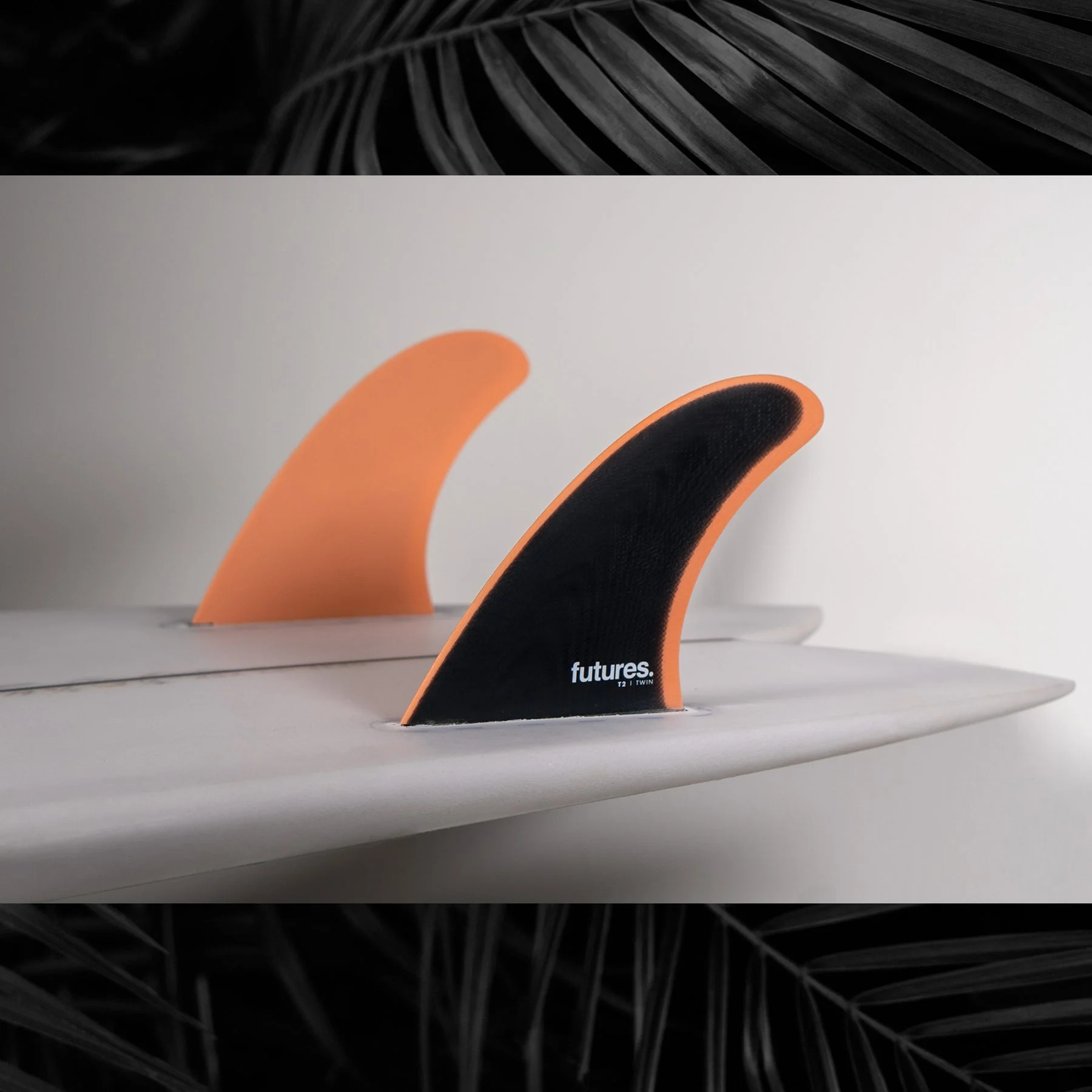 Futures T2 Fibreglass Twin Fin Indigo Rose - Image 2