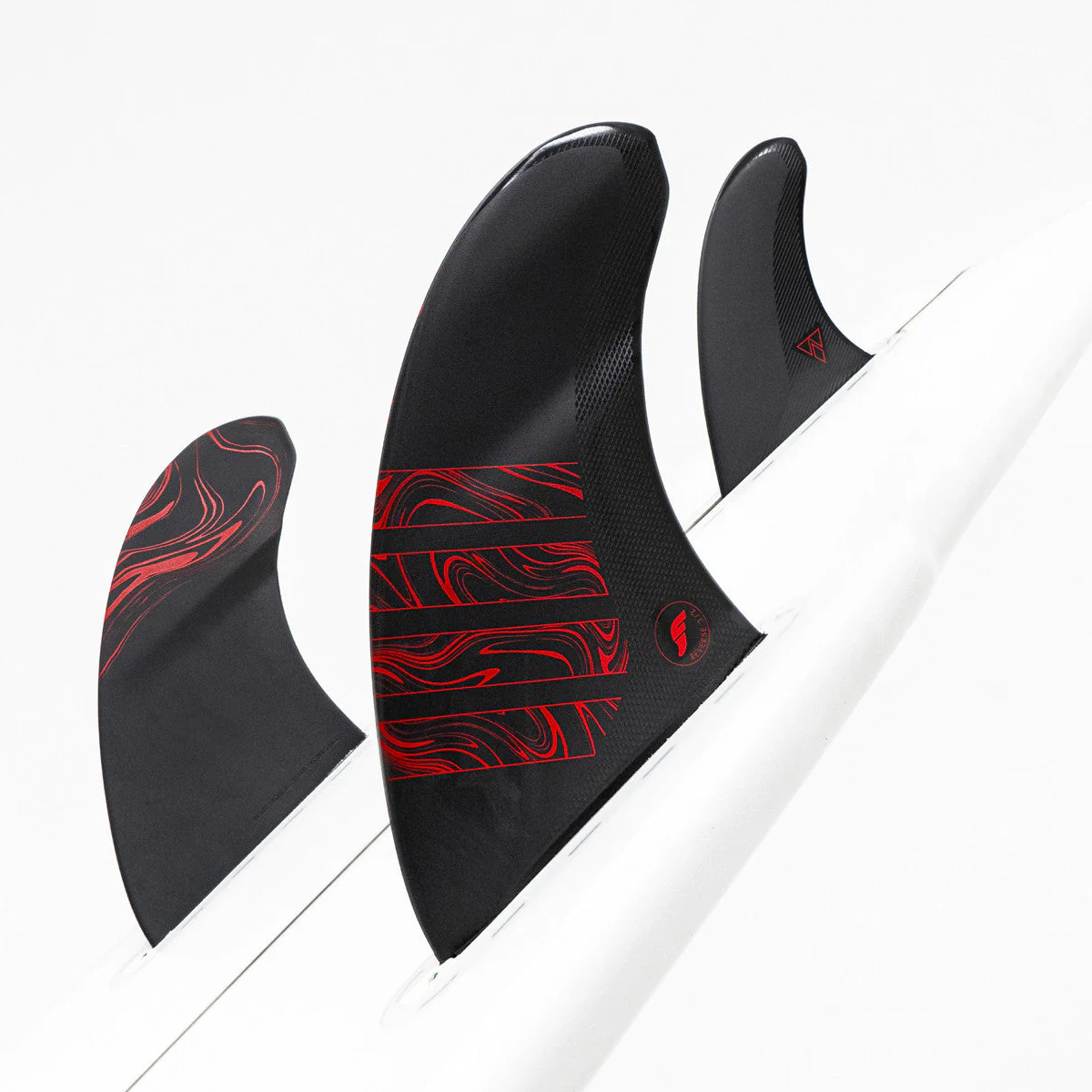 Futures Twin Alpha 3/2 Reverse Twin + 1 - Carbon Red - Image 4