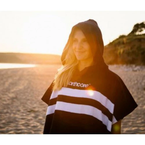 Northcore Beach Basha Changing Robe - Image 6