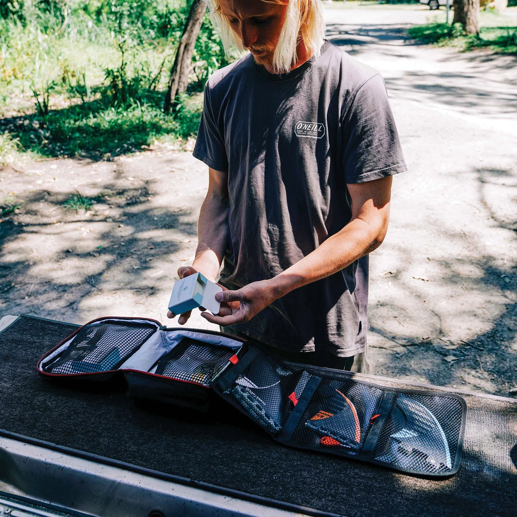 Ocean & Earth Surfboard Fin Case - Image 4