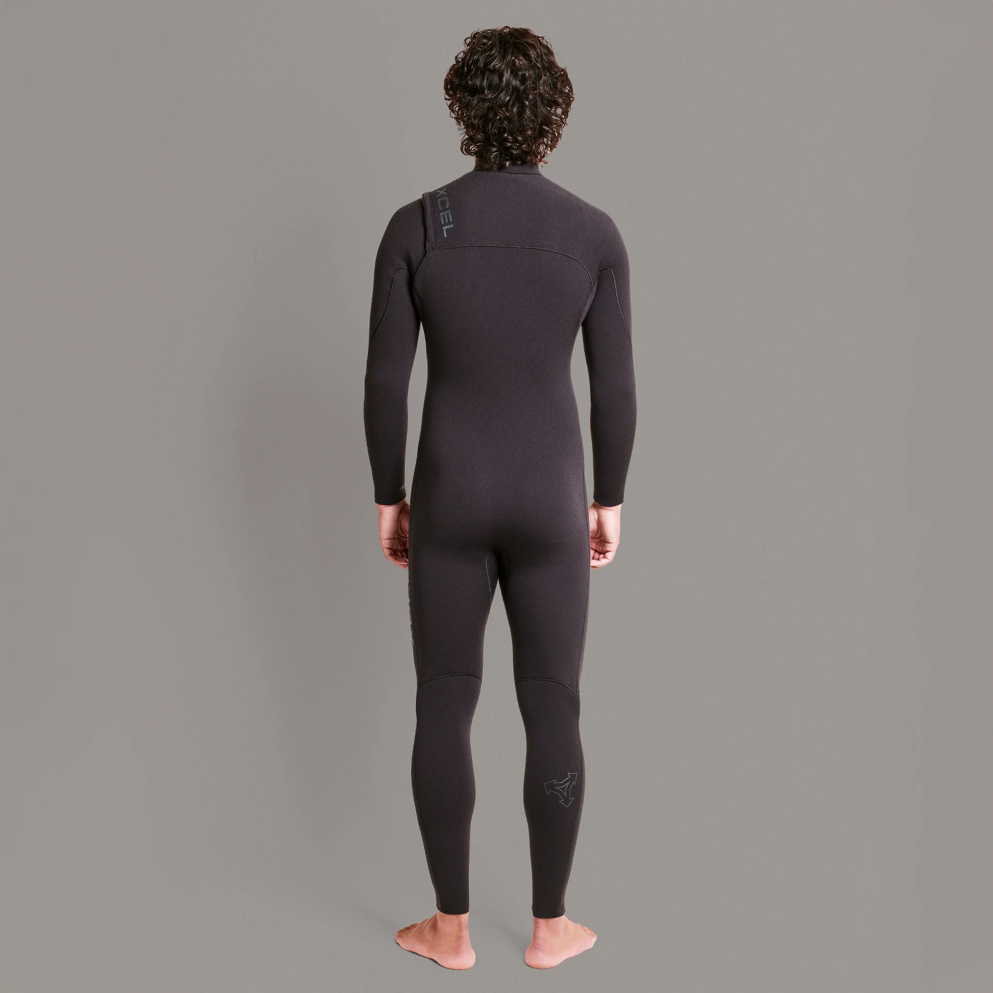 Xcel Comp+ 4:3 Men Chest Zip Spring Winter Wetsuit - Image 4
