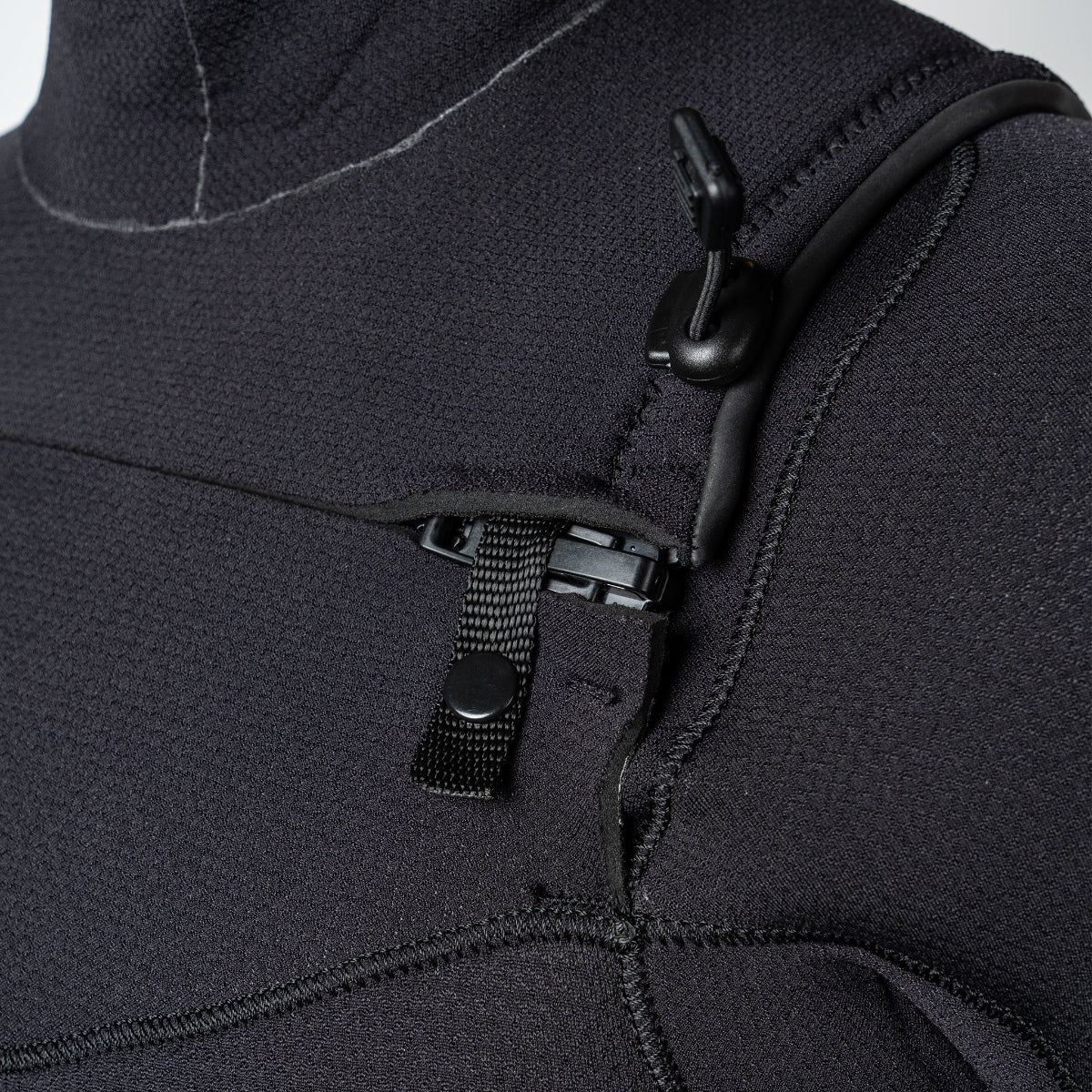 Xcel Comp+ 5:4 Women Hooded Winter Wetsuit - Image 19