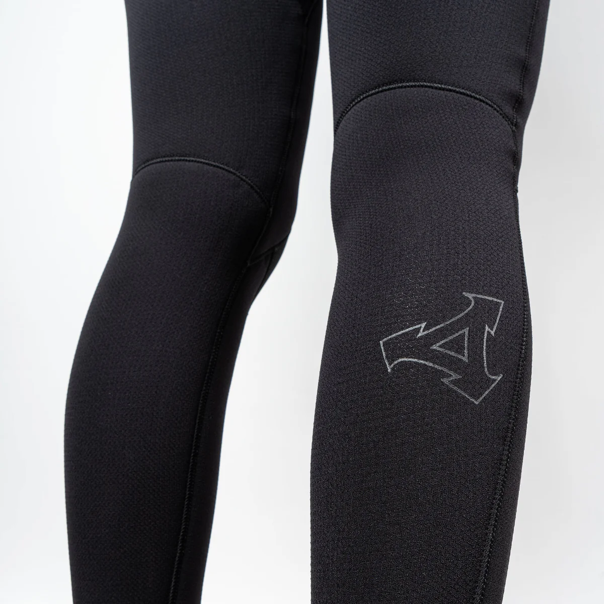 Xcel Comp+ 5:4 Women Hooded Winter Wetsuit - Image 9