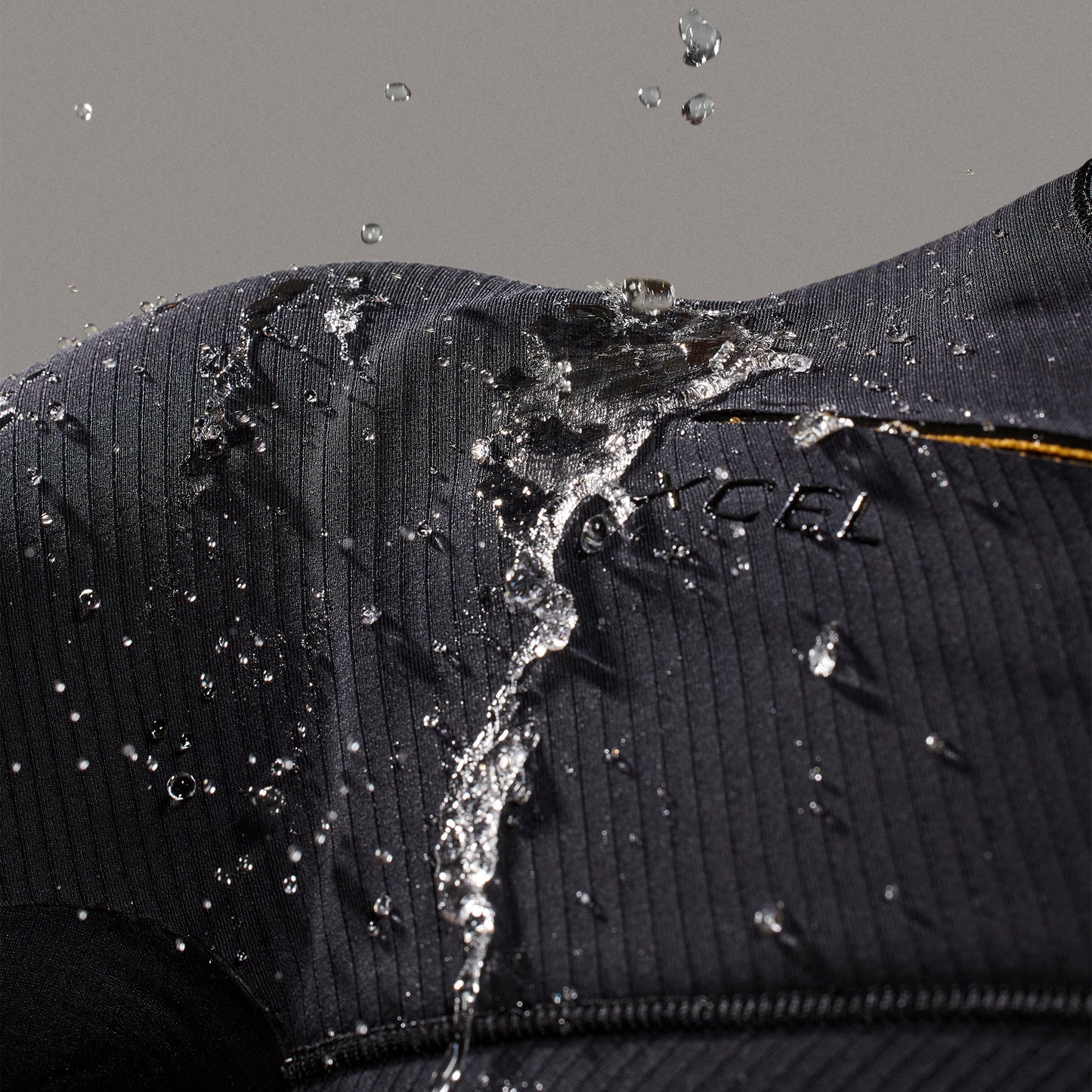 Xcel Drylock 5:4 Hooded Men Winter Wetsuit - Image 12